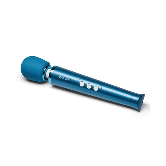 Le Wand Petite Massager in Blue