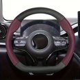thumbnail image 1 of Ce Couvercle de Volant Texturé en Fibre de Carbone Convient aux Modèles BYD d'Une Taille de 37-38,5 Cm/14,56-15,16 Po, Présentant un Design Rond en Forme de D., 1 of 19