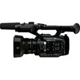 thumbnail image 3 of Panasonic Caméscope Professionnel 4K/HD (PJ) Ensemble de Démarrage Studio, 3 of 6