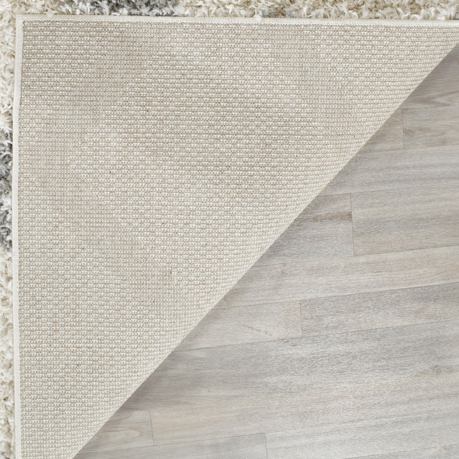Safavieh Dallas Jerrie Geometric Shag Area Rug