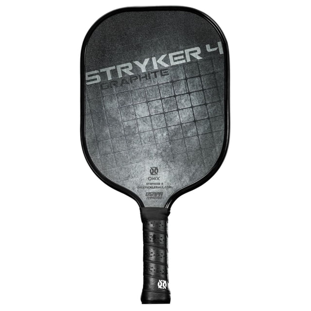 ONIX Stryker 4 Palette de Pickleball Noire en Graphite avec Forme Surdimensionnée, face en Graphite, Noyau en Polypropylène pour un Toucher Uniforme, Grand Point Doux, Poignée Noire Perforée avec Prise, et Protège-Bord, Idéal pour une Puissance et un Contrôle Équilibrés en Pickleball.