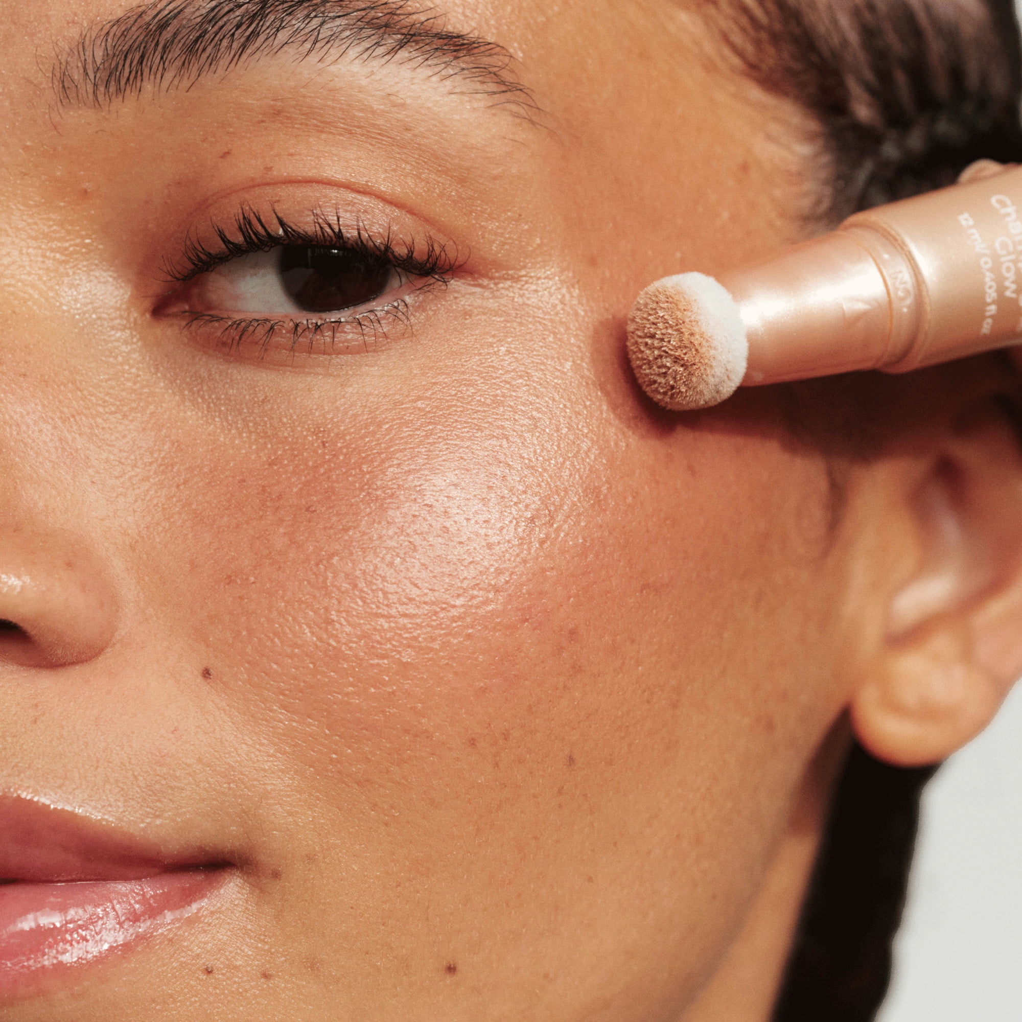 MCoBeauty - Bâton Beauté Enlumineur & Éclat