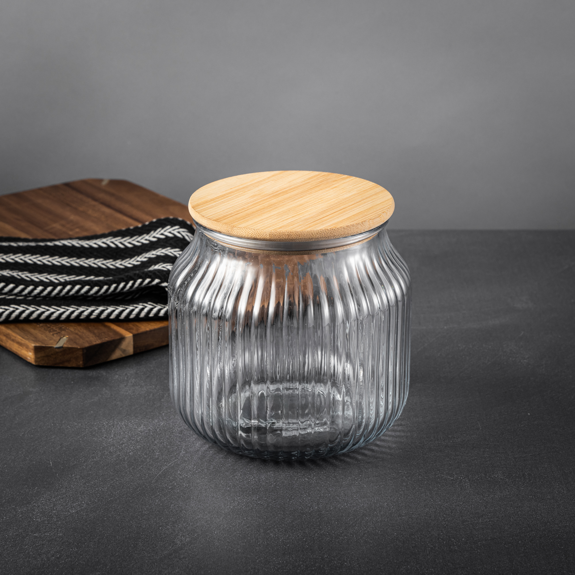 Petit pot en verre strié de 2,2 L de Thyme & Table