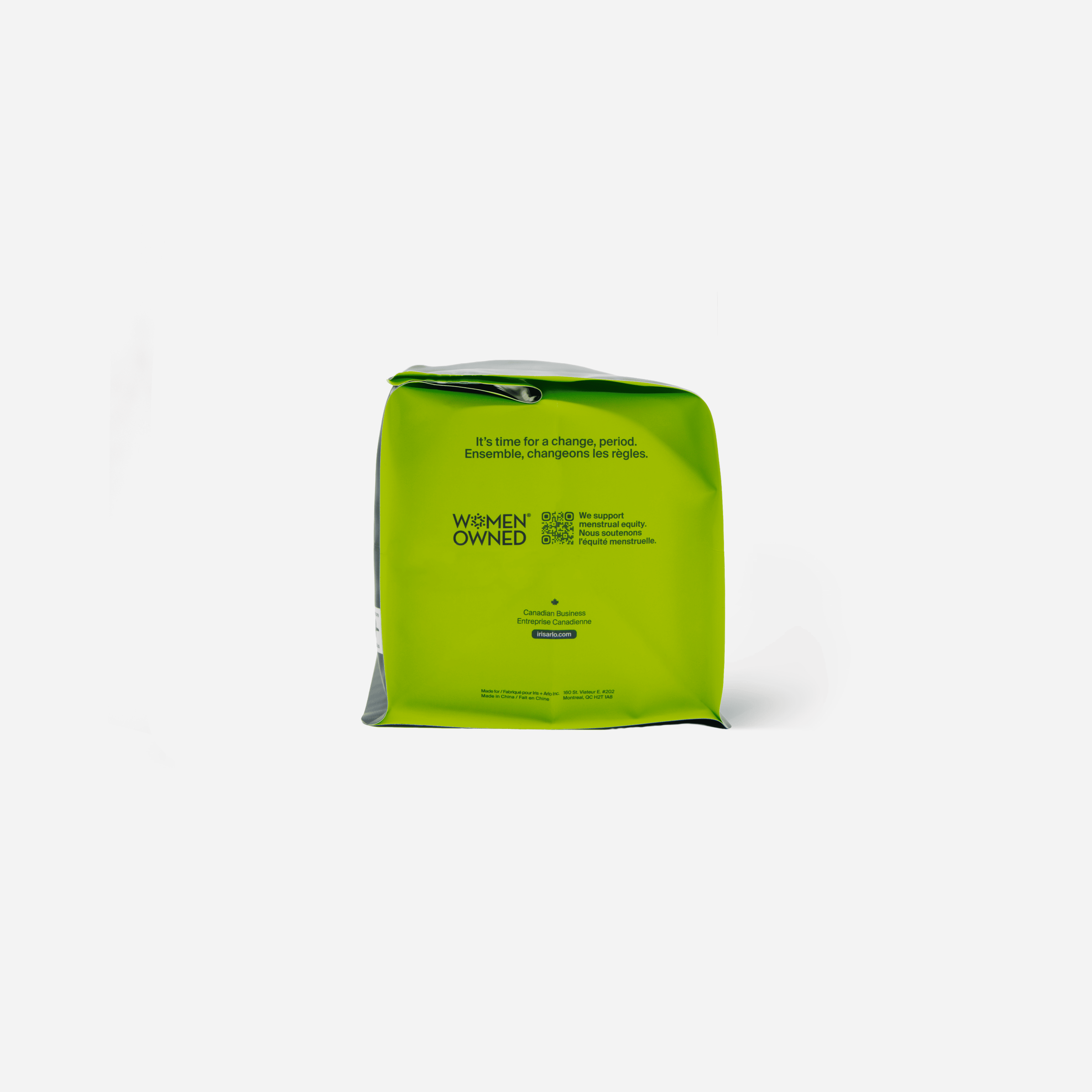 Iris + Arlo Serviettes Hygiéniques Biologiques 100 % Coton / Sac Super Plus Refermable (32 Unités), Serviettes Hygiéniques pour Femmes + Toutes les Menstruatrices avec Ailes