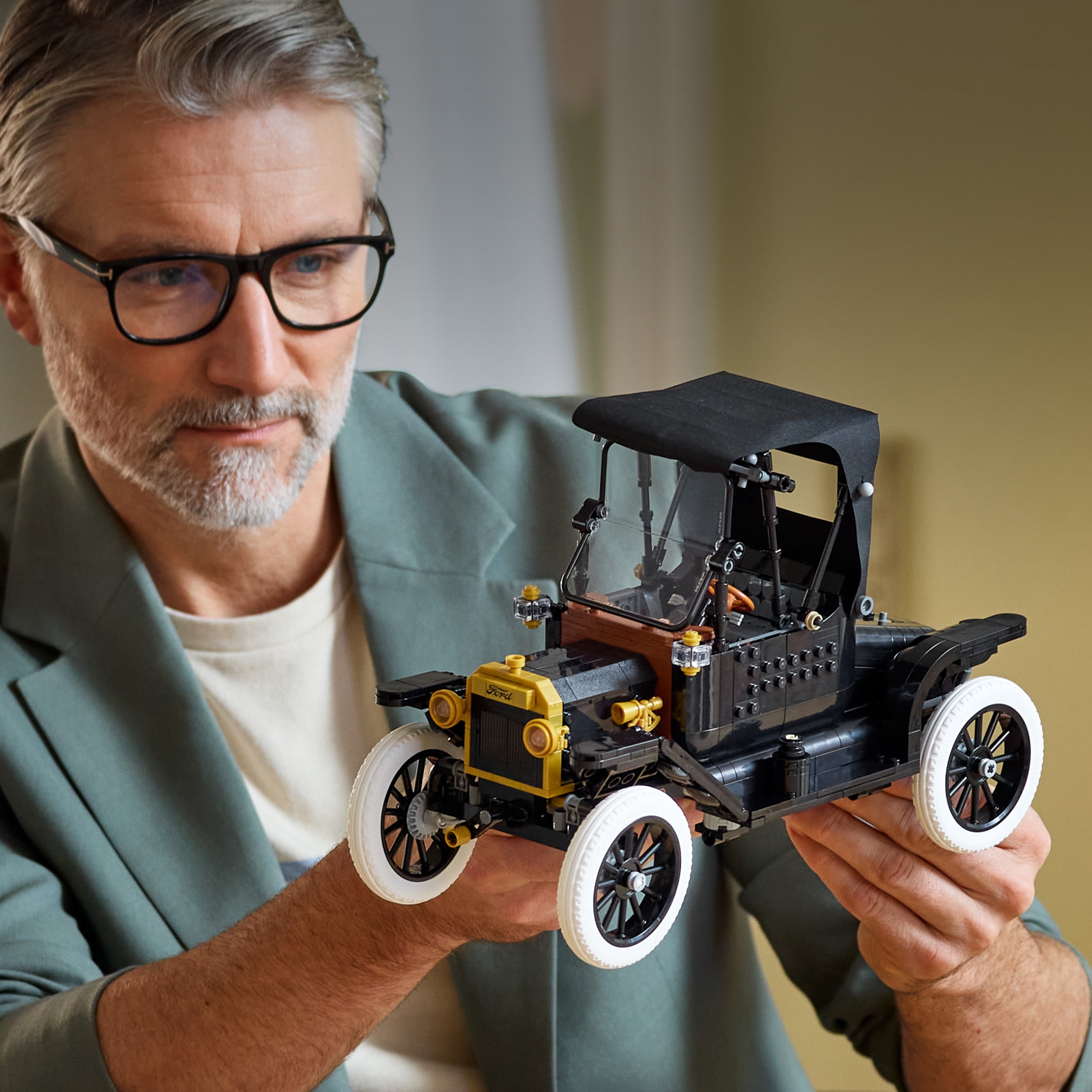 LEGO Icons Ford Model T, Ensemble de Modèle de Voiture 11376