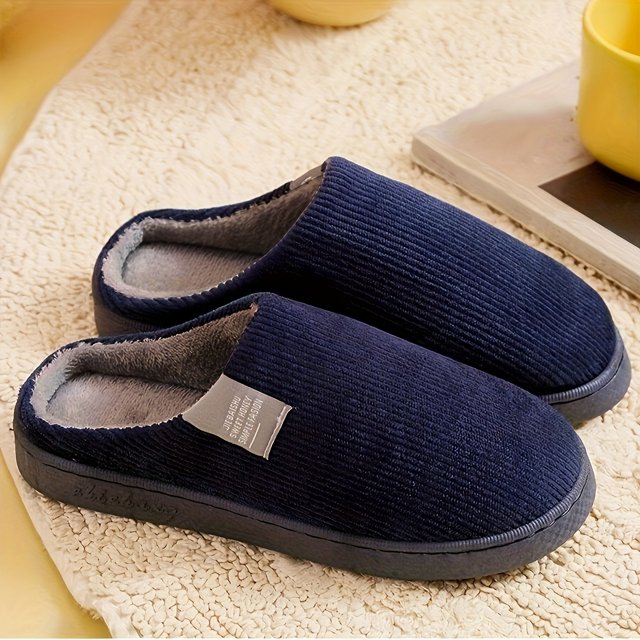 CHUANK Chaussons de Maison avec Brosse Verticale Chaussons Chauds