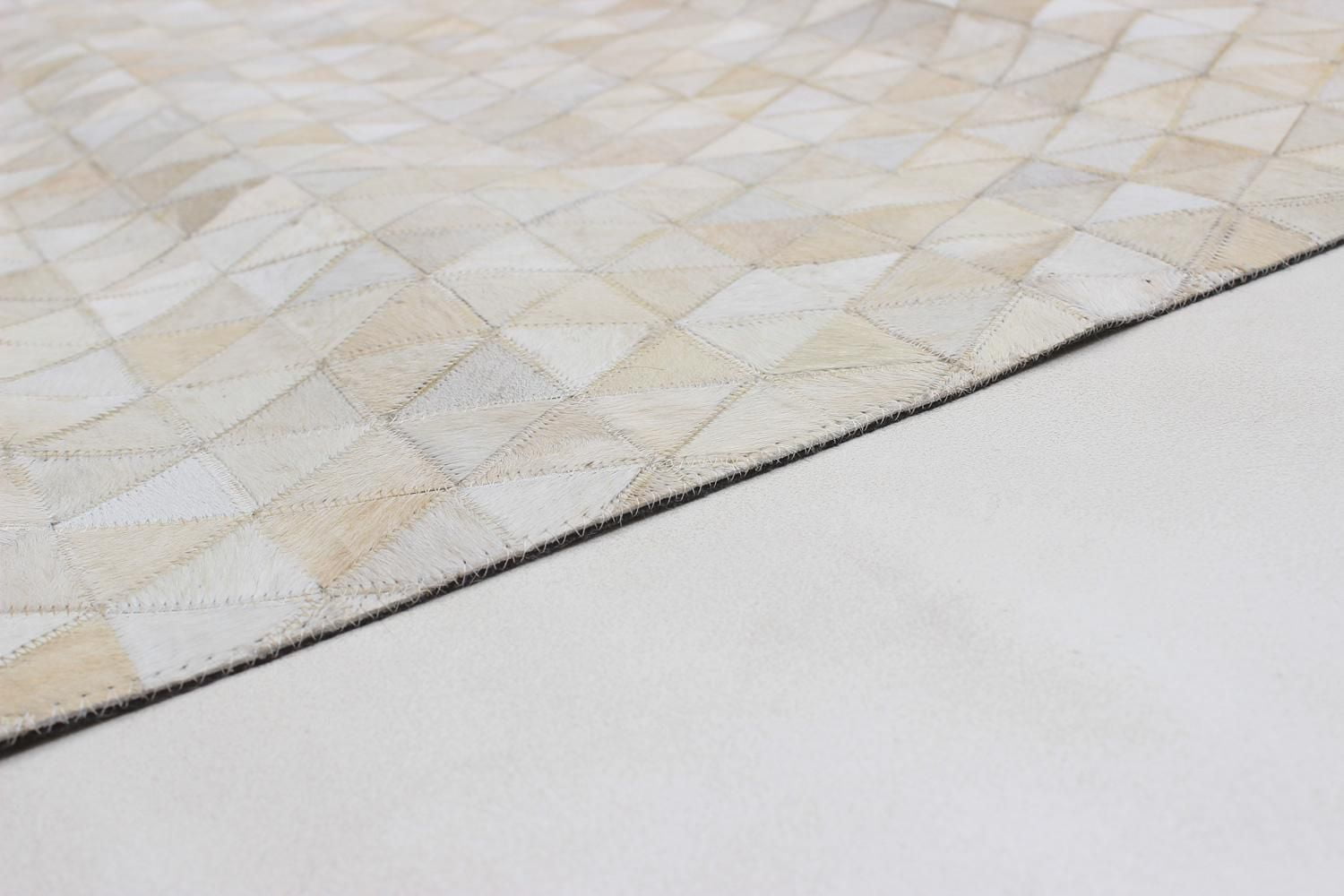 ECARPETGALLERY Tapis Fait à la Main pour Salon, Salle à Manger et Chambre à Coucher Contemporain Collection Patchwork en cuir 5'0" x 8'0" en Ivoire