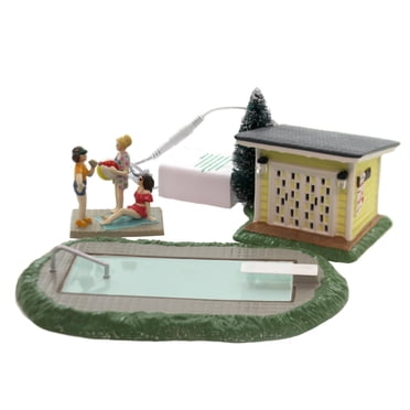 Department 56 Original Snow Village National Lampoon's Christmas Vacation Pool Fantasy Lit Building and Figurine Set, 3 Inch, Multicolor
