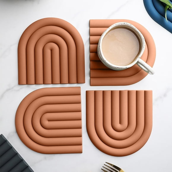 Silicone Trivet, Staron Reusable Heat Resistant Table Mat, 5.9 x 5.9 Inch Non-Slip Kitchen Counter Protector for Hot Pots Bowls Cups, Orange