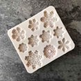 thumbnail image 3 of Agiferg Moules à Gâteau en Silicone Bricolage pour Cuisson Noël Noël Flocon de Neige Moule à Gâteau en Forme, 3 of 4