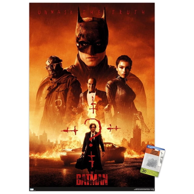 DC Comics Film The Batman - Affiche Murale d'Une Feuille, 22,375 Pouces x 34 Pouces Encadrée Présentant une Grande silhouette de Batman avec des Oreilles Pointues sur un Fond orange Ardent. Quatre Personnages Se Tiennent en Dessous devant un Paysage Urbain en Feu et une Voiture Noire, Superposés avec des Points d'Interrogation Rouges et des Symboles Cryptiques. le Texte « Démasque la Vérité » Est en Haut et « le logo Batman » Est en Bas.