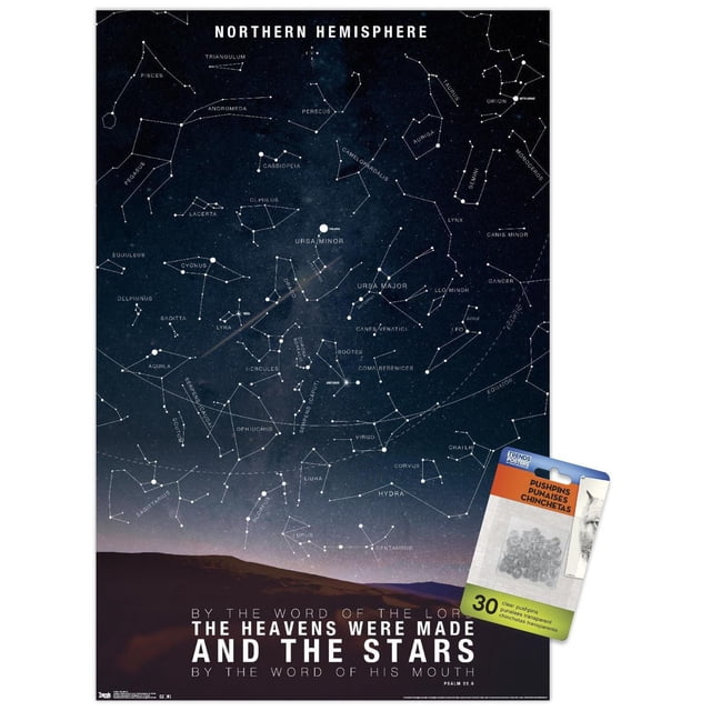 Affiche Murale The Stars, 22,375 Pouces x 34 Pouces, Affiche une Carte Étoilée Détaillée de constellations de l'Hémisphère Nord comme Ursa Major, Orion et Cassiopée sur un Ciel Nocturne Bleu Foncé avec une silhouette d'Horizon. Elle Comprend la Citation du Psaume 33:6 et Est Fournie avec 30 Tiges Transparentes pour Montage.