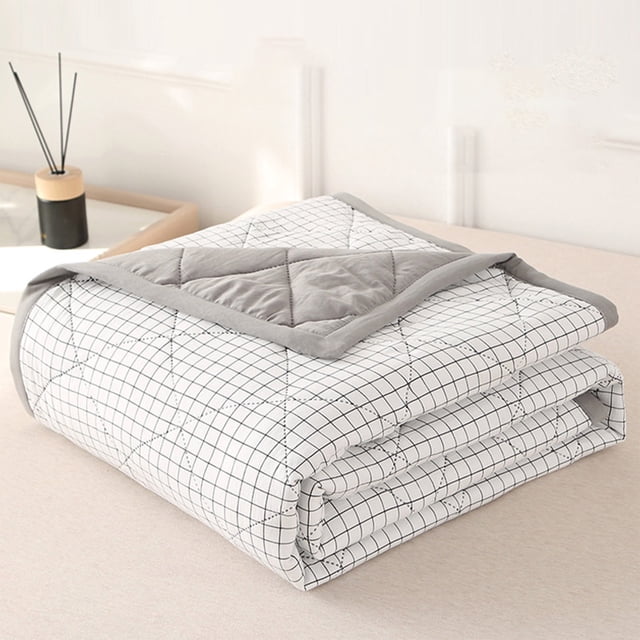 Naked Sleeping-friendly Washed Refrigerated Comforter Summer Thin Comforter