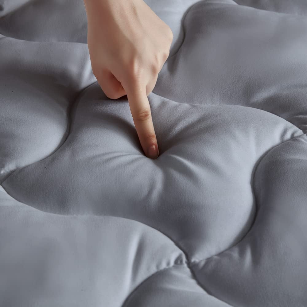 SLEEP ZONE Mattress Pad Cal King Cooling Mattress Topper, Quilted Fitted Mattress Cover, Machine Washable, Soft Fluffy Down Alternative, Deep Pocket 8~21 inch (Grey, Cal King)