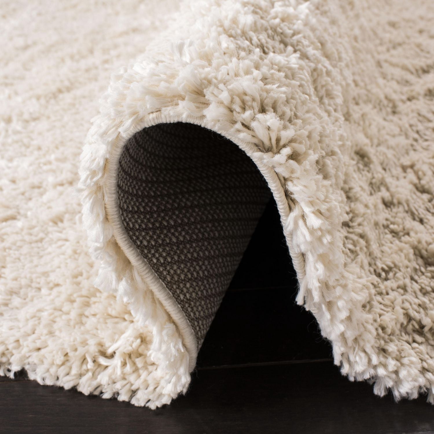 SAFAVIEH Fontana Jamie Tapis Peluche Solide Shag