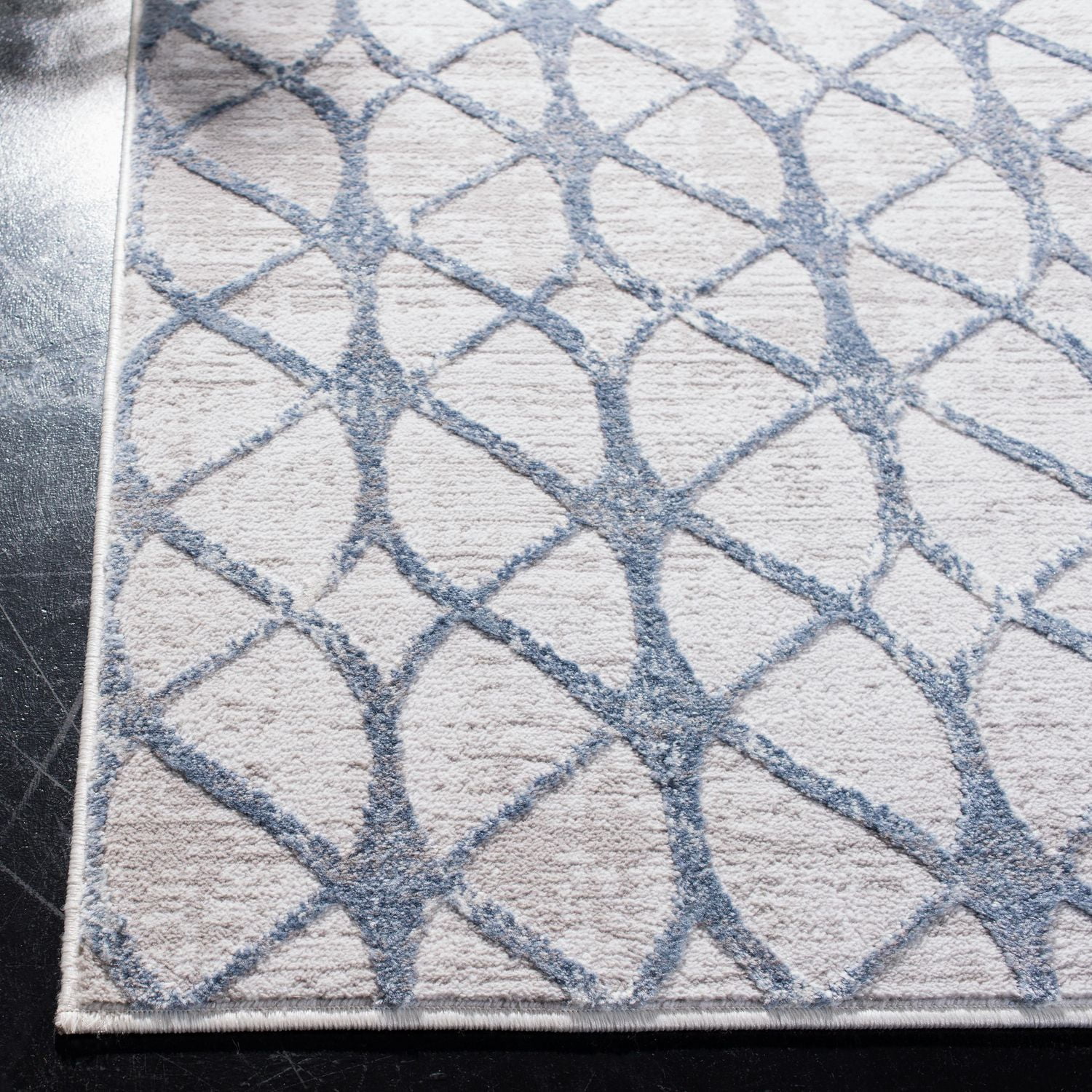 Safavieh Amelia Floella Tapis Géométrique