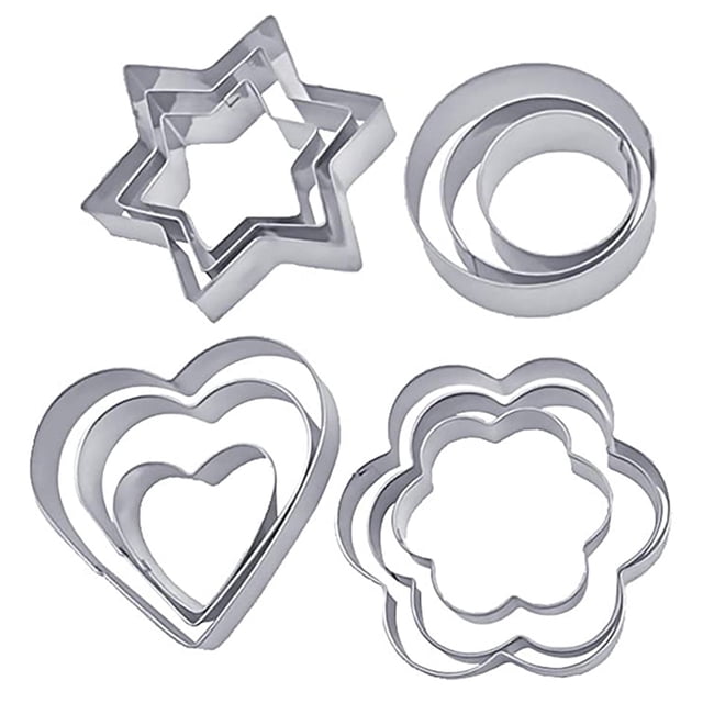 Emporte-pièce 12 Pcs pour Couper des Biscuits en Acier Inoxydable, Formes Biscuits Fleur. Cet Ensemble Comprend 12 Emporte-Pièces en Acier Inoxydable de Quatre Formes : Étoiles, Cercles, Cœurs et Fleurs, avec Trois Tailles par Forme. Les Emporte-Pièces Sont Durables, Faciles à Nettoyer et Offrent des Bords Lisses pour une Manipulation Sécuritaire. Parfaits pour Cuire des Biscuits, du Pain d'Épices, du Massepain et des sandwiches Galbants Uniformément. un Outil Pratique et Polyvalent pour Toute Cuisine.