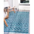 thumbnail image 1 of Tapis d'Intérieur et d'Extérieur à Flatweave Transitionnel Géométrique Tribal, 7' x 10', Turquoise/gris, 1 of 2