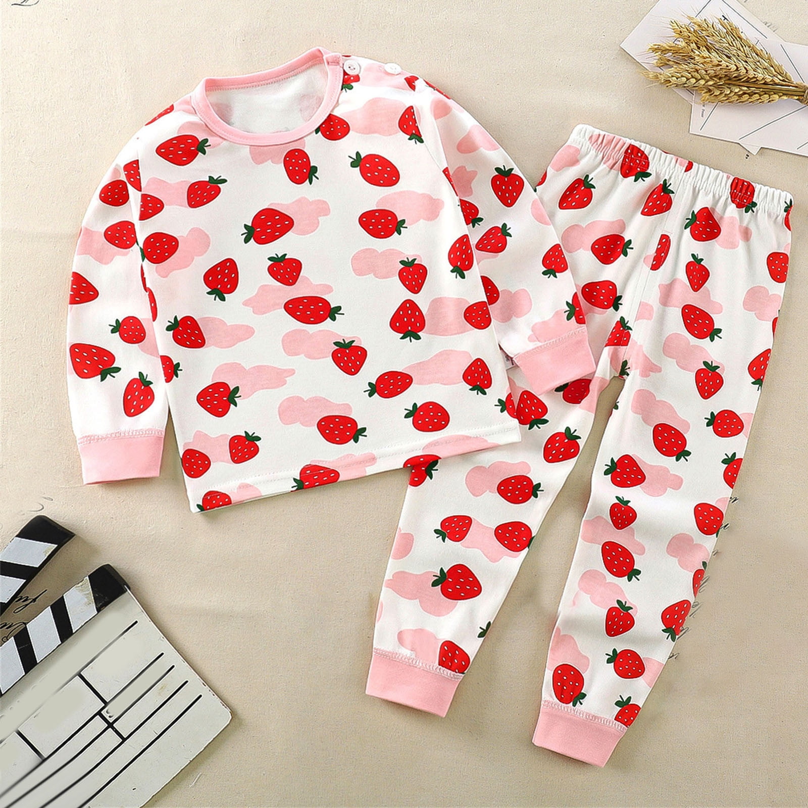 Kids Clothing Cute Pyjamas For Kids Toddler Girls' Outfit Sets Bow Tie Printed Lapel Short Sleeve Top Shorts Pajamas  Cute Buttons Designed Breathable Home Wear Kids Clothing Vêtements Pour  Filles Size 4-5T