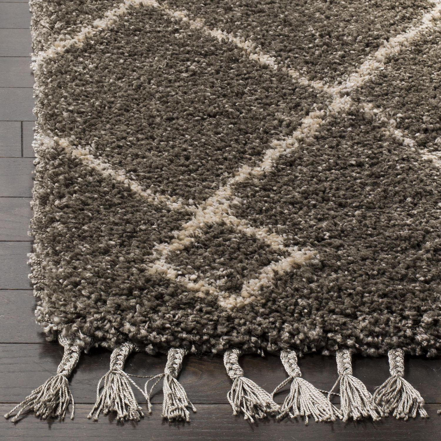 Safavieh Moroccan Fringe Lavern Geometric Shag Area Rug