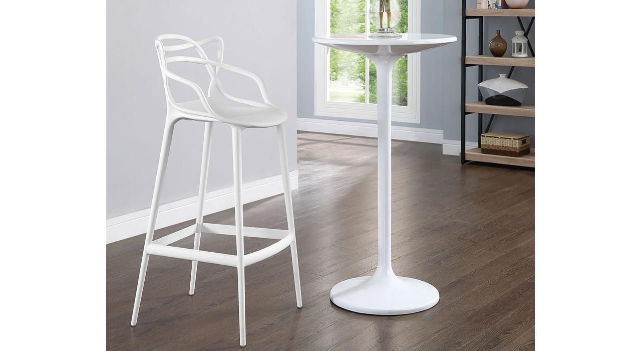 Tabouret Plata Import Keeper en Blanc, Tabouret emmêlé Blanc, Tabouret Moderne du milieu du siècle en Blanc, Tabouret intérieur-extérieur, Tabouret de cuisine, Tabouret de restaurant, Tabouret blanc K