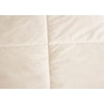 thumbnail image 2 of Couette en laine Essential Queen, 2 of 3