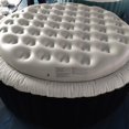 thumbnail image 3 of ALEKO HTRP6WH Isolateur Rond Gonflable Haut pour 6 Personnes Spa Gonflable - Blanc, 3 of 4