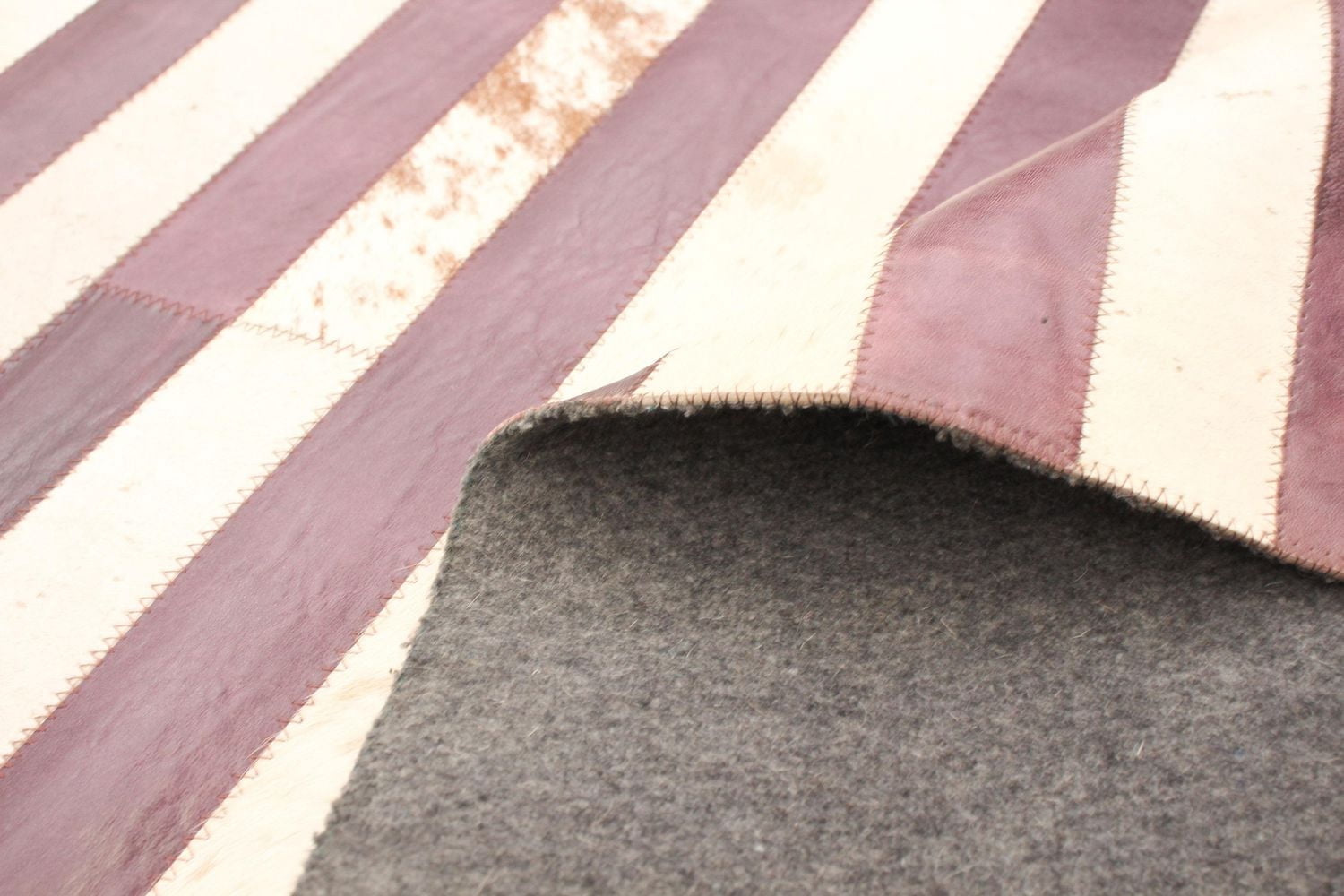 ECARPETGALLERY 4'8" x 6'7" Contemporary Cowhide Patchwork Handmade Area Rug for Living Room, Dining Room and Bedroom Brown