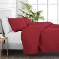 thumbnail image 4 of Bare Home Ensemble de Courtepointe - 2 Pcs - Couvre-Lit Matelassé à Losanges - Lit Simple/simple TG, Rouge, 4 of 5