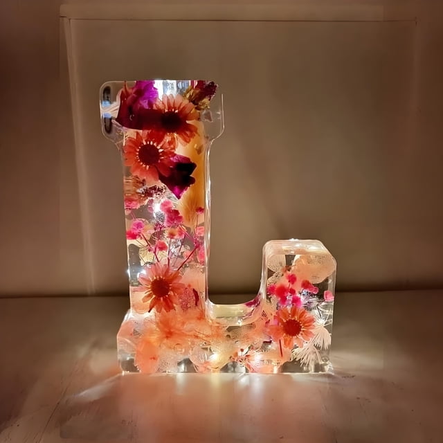 Rvkxad Flower Letter Night Light, Resin Floral Alphabet LED Light for Home Decor, Bedside Lamp, Gift Light, Decorative Lamp