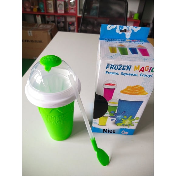 350ml Green Covered Squeezable Ice Blender Cup - Fast Cooling Double-Layer Insulated DIY Slush Maker for Home Use, Ideal as Promotional Gift, Corporate Giveaway or Trendy Present for Young Adults,