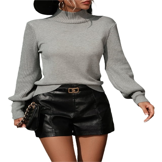 Ladies‘ Knitted Sweater with Long Sleeves and Turtleneck in Solid Color