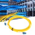 thumbnail image 4 of Fil de Survoltage en Fibre, Cordon de Patch Optique en Fibre PVC à Faible Perte d'Insertion, Extensible, Résistant LC/UPC-LC/UPC pour Communication par Fibre Optique pour Station de Base de Communication, 4 of 8