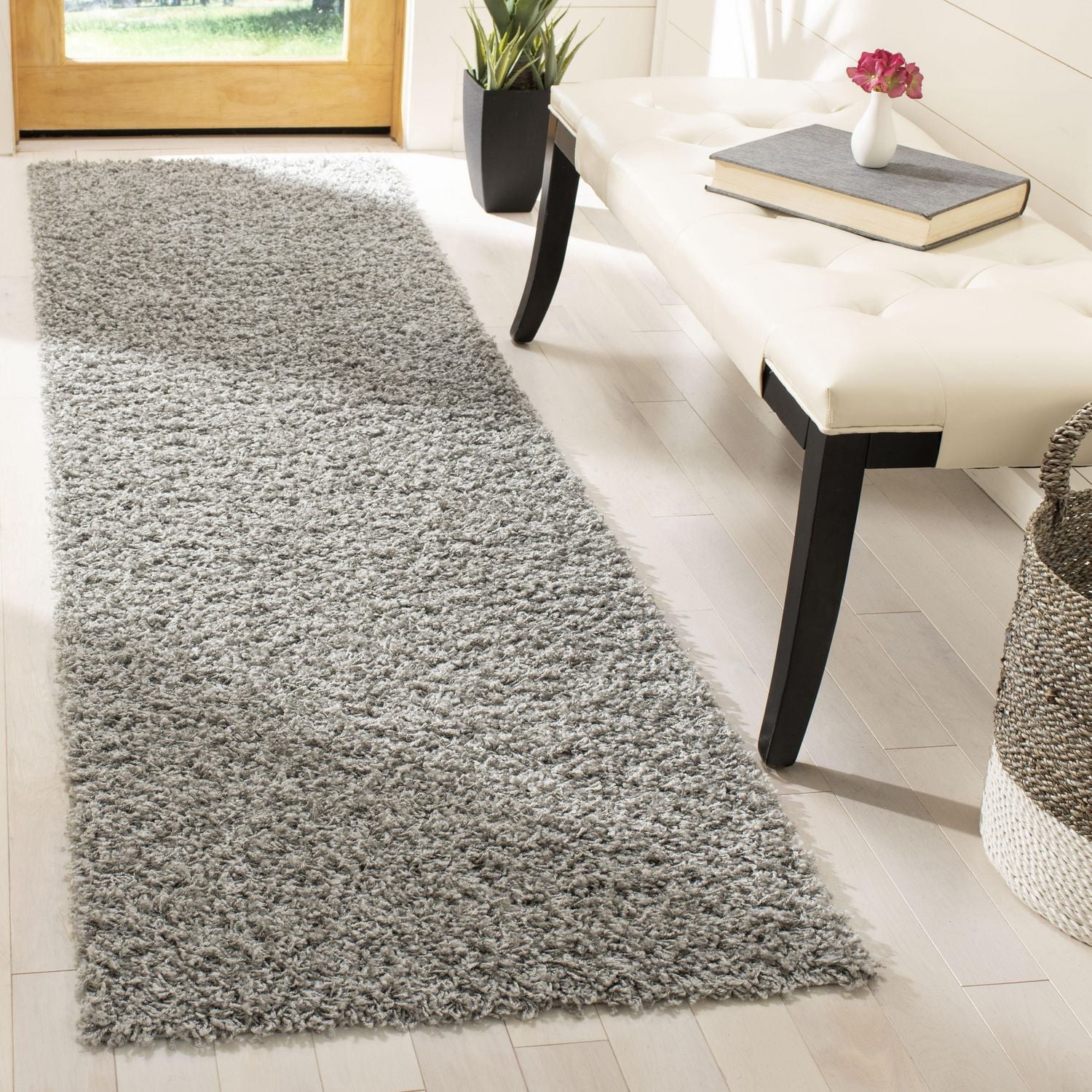 Safavieh Athens Solid Plush Shag Area Rug
