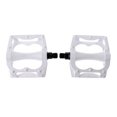 thumbnail image 4 of Molded Bike Pedals 9/16 "stock Platform Pedals - White, 4 of 6