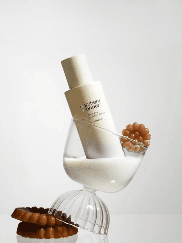 Haruharu Wonder Essence barrière probiotique au riz noir 120 ml