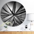 thumbnail image 3 of Designart Fond de cristal futuriste horloge murale, 3 of 4