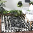 thumbnail image 2 of Safavieh Veranda Tapis Intérieur Extérieur Noir - 4 Pieds x 5 Pieds7 Pouces, 2 of 5