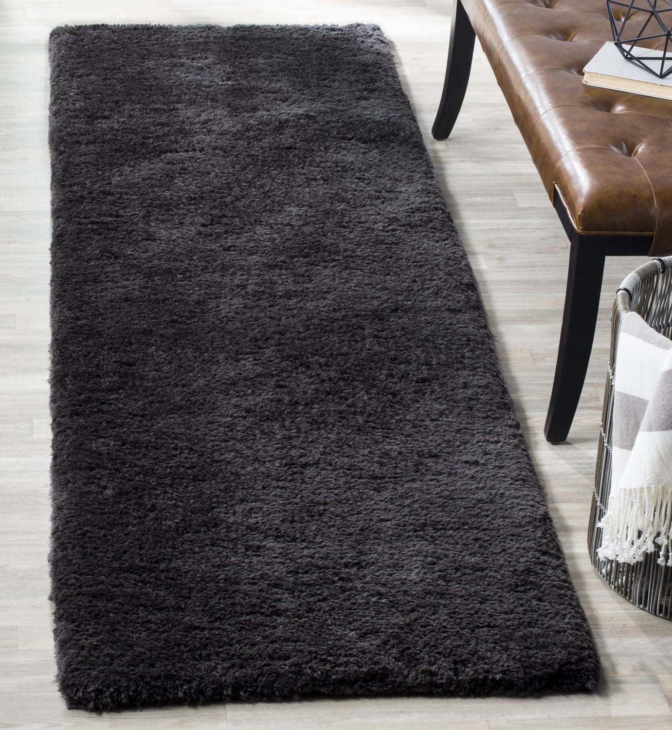 Safavieh Sheep Shag Sybella Solid Plush Area Rug