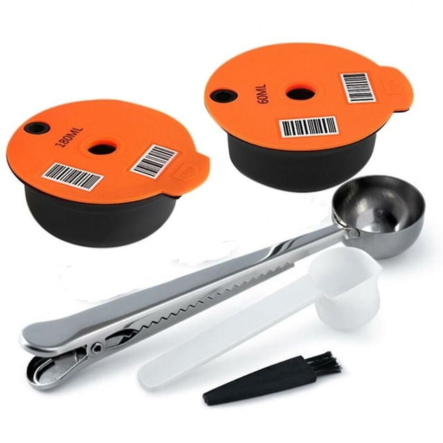 capsules de Café Rechargeables Compatibles avec les machines Bosch Tassimo, Dotées de Deux Tailles de capsules (60 ml et 180 ml) avec Couvercles orange et bases Noires. Fabriquées en Acier Inoxydable durable, l'Ensemble Comprend une Cuillère Pincée en Acier Inoxydable, une Cuillère à Café, une Cuillère à Soupe et une Brosse de Nettoyage. Conçues pour un Remplissage et un Nettoyage Faciles, Ces capsules Écologiques Conviennent à Tous les Grands Modèles Bosch Tassimo.