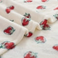 thumbnail image 3 of Mainstays OPP Throw Fraise, 3 of 8