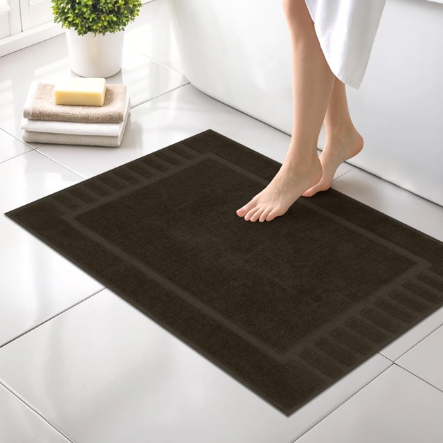 Canadian Linen Imperial Bathmats, 2 Pack, 20"x30", Soft Absorbent Lightweight Quick Dry Washable Cotton Bath Shower Mat with Piano Keys Design, Brown