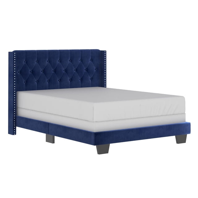 Lit Grand Moderne de 60 Pouces en Velours Bleu avec Capitonnage à Boutons à Motif Losange et Garniture de Clous Argentés sur la Tête de Lit en Velours, Soutenu par Quatre Pieds en Bois et des Lattes en Bois Massif, Conçu pour Être Utilisé avec un Sommier et un Matelas.
