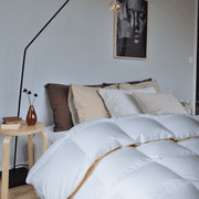 Highland Feather 750 Fill Power Hungarian White Goose Down Duvet 500TC Pure Cotton Casing with Corner Ties MOSTAR , Deluxe, Queen, 40 OZ