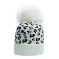 thumbnail image 1 of Coofit Tuque Léopard pour Femmes, Bonnet Doux Épaissi à Pompon, Bonnet Tricoté, Bonnet d'Hiver, 1 of 10