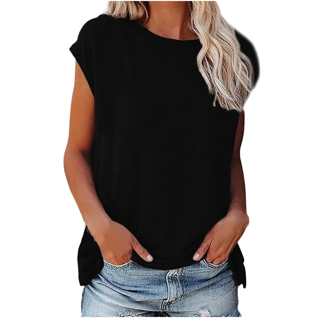 T-shirt Décontracté pour Femmes à Col Rond Uni, Coupe Ample, Manches Courtes, Chandail, Noir, Montré sur une Vue Orientée vers l'Avant. le Haut Présente une Coupe Décontractée, des Manches Courtes et un design à Col Rond, Assorti à des shorts en denim Bleu Pâle. Fabriqué en polyester, Il Est Léger et Convient au Port Quotidien Ou à la Maison en Toutes Saisons.