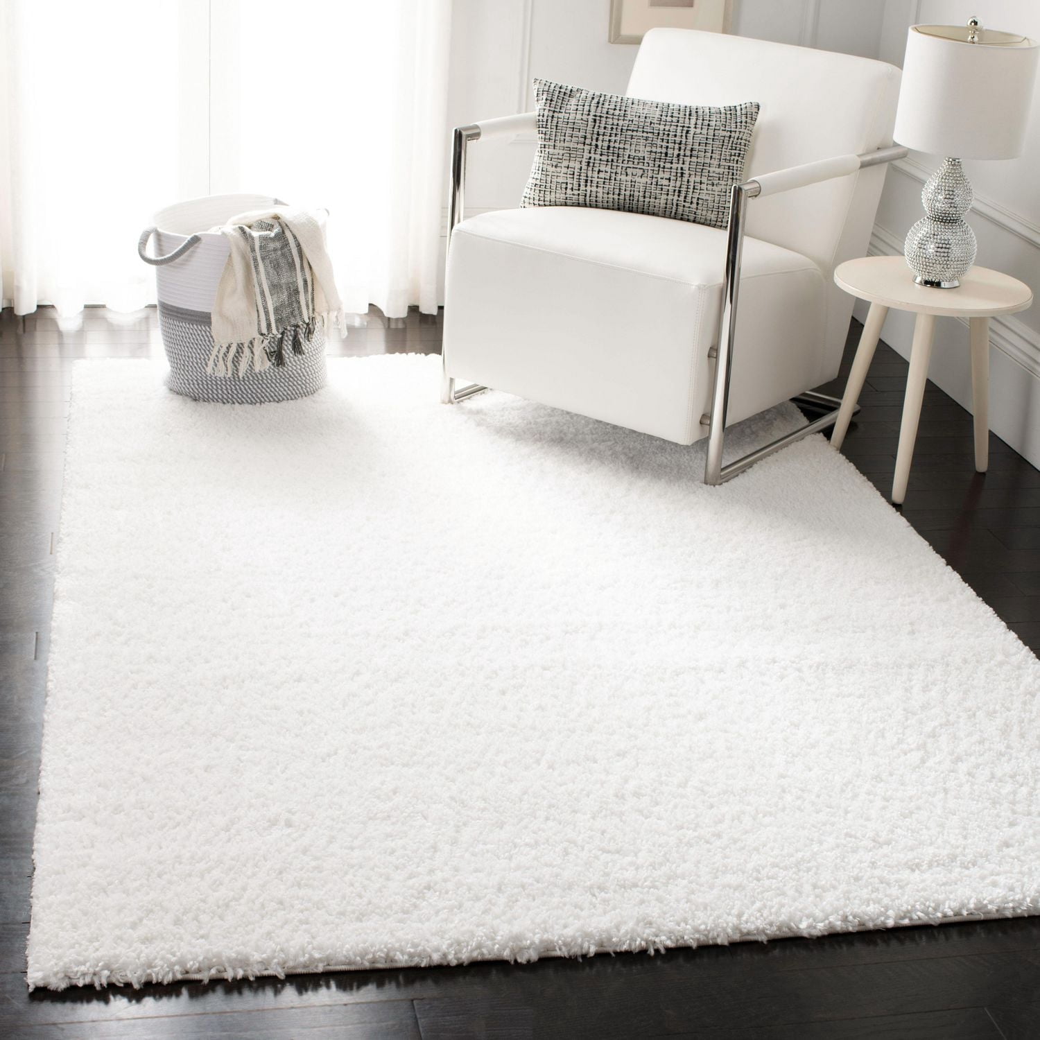 SAFAVIEH August Carlene Solid Plush Shag Area Rug