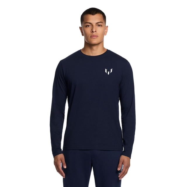 MESSI T-shirt à Manches Longues pour Homme en Bleu Marine avec Col Ras du Cou et Coupe Classique, avec un logo MESSI Blanc sur la Poitrine Gauche, Fabriqué à Partir d'Un Doux Mélange de 60 % Coton et 40 % polyester, Lavable à la machine, Montré sur un Modèle Masculin Orienté vers l'Avant Portant un Pantalon Bleu Marine Assorti, Convient aux Tenues Décontractées Ou aux Activités Sportives Légères.