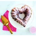 thumbnail image 3 of Nordic Ware Poêle Bundt Élégante à Cœur, 3 of 4