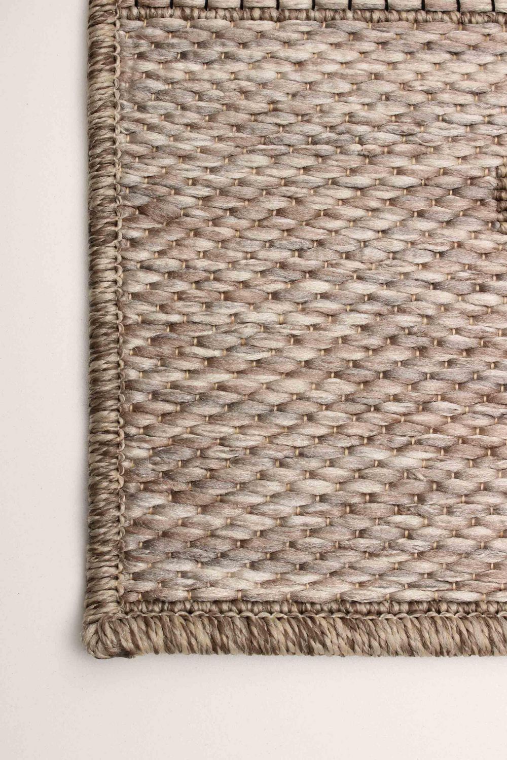 ECARPET Atlas Nautical Coastal Area Rug for living room, bedroom, dining entrance, hallway and more.